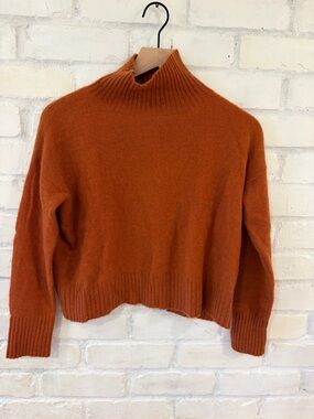 Free People Cashmere Turtleneck Sweater
(B3)